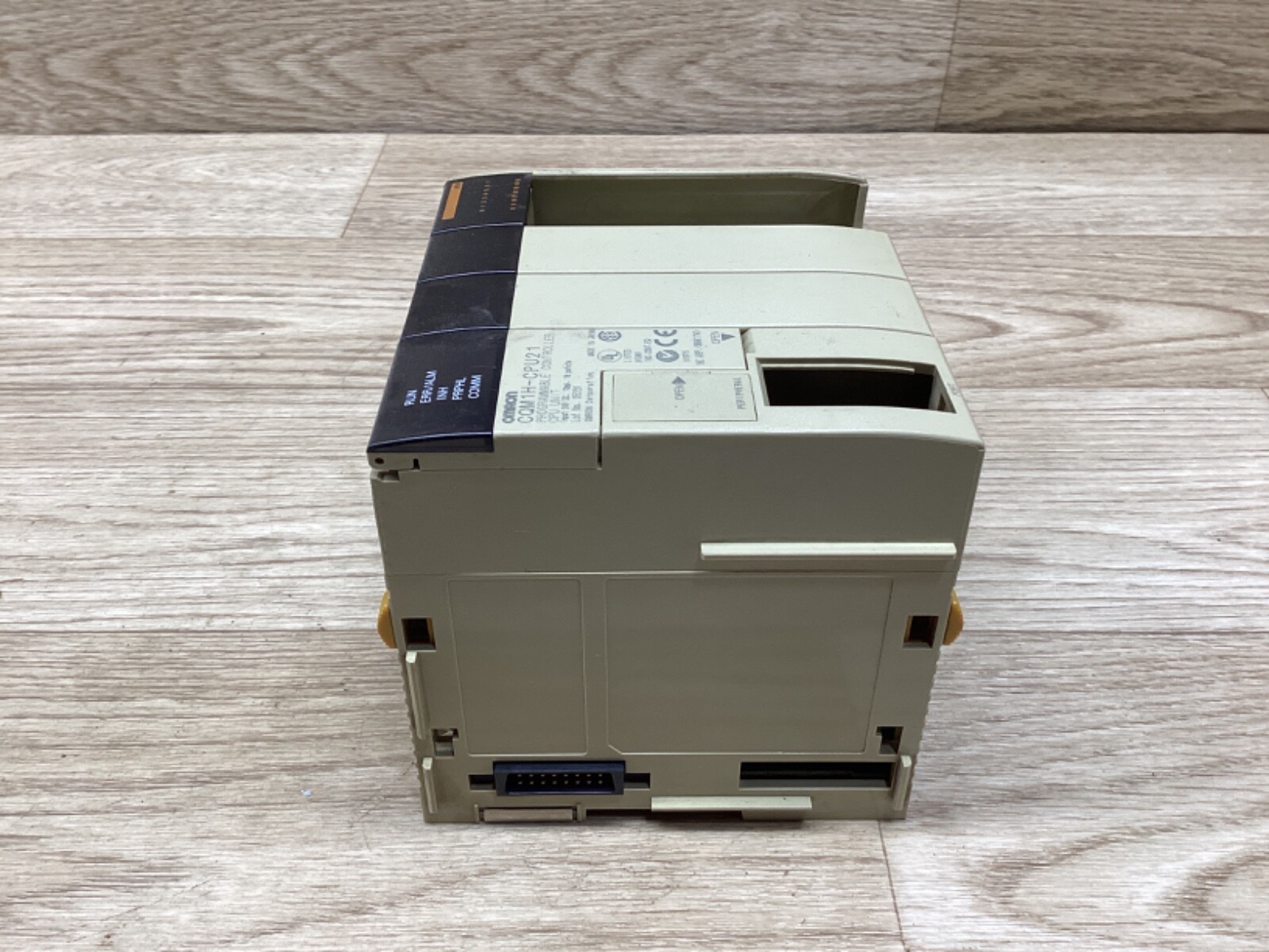 Omron Programmable Controller CQM1H-CPU21 CPU Unit #02H38PR8