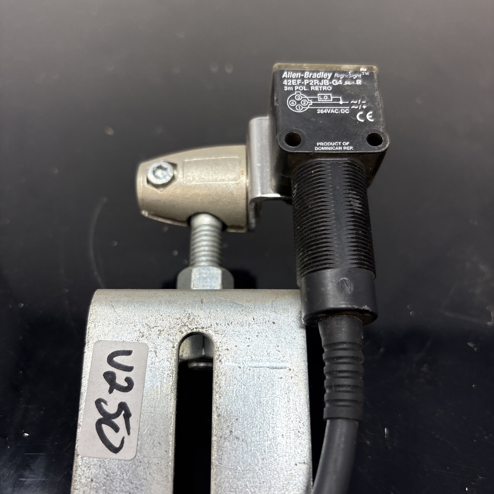 ALLEN BRADLEY 42EF-P2RJB-G4 SERIES B SENSOR (1)