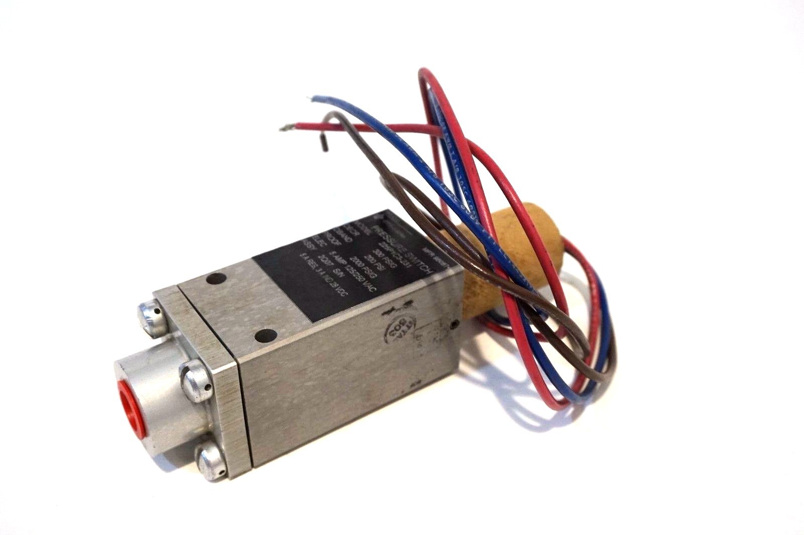 NEW ITT INDUSTRIES 225P1C3-231 PRESSURE SWITCH 225P1C3231