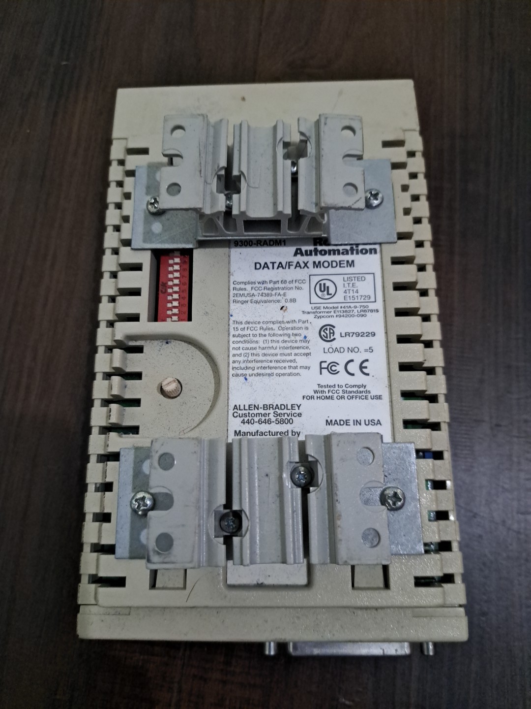 Allen Bradley Rockwell Automation Data/Fax Modem 9300-RADM1 9300RADM1 Used