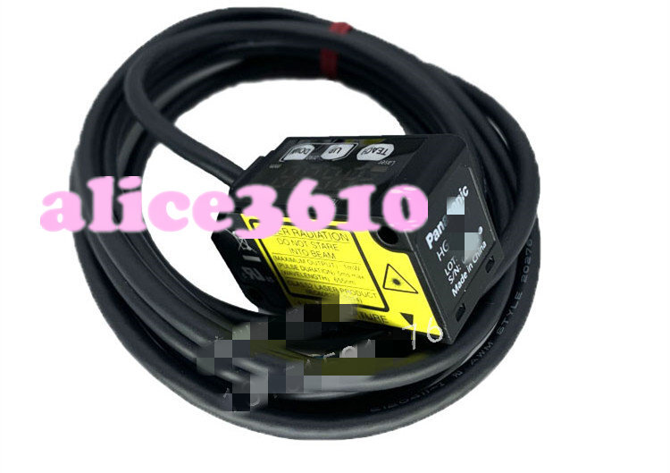 1PC New Panasonic Laser Ranging Sensor HG-C1100 PNP Output （Fast Shipping）