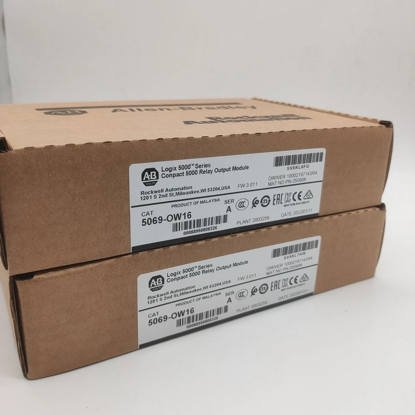 NEW AB 5069-OW16 SER B Compact 5000 Relay Output Module 5069OW16 Free Shipping