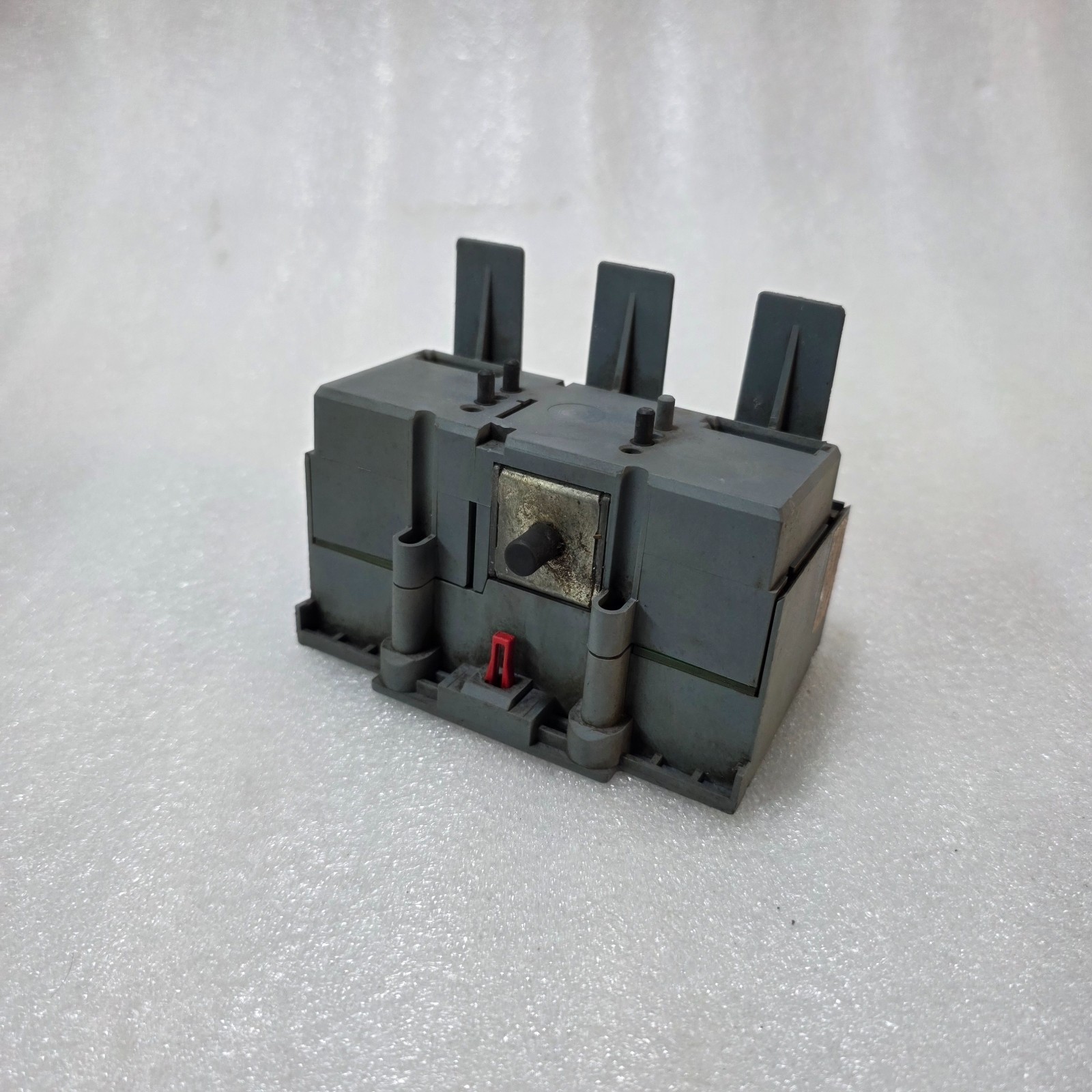 SIEMENS 3VT9225-6AC00 ETU DP ELECTRONIC TRIP UNIT – 250A MCCB PROTECTION MODULE,