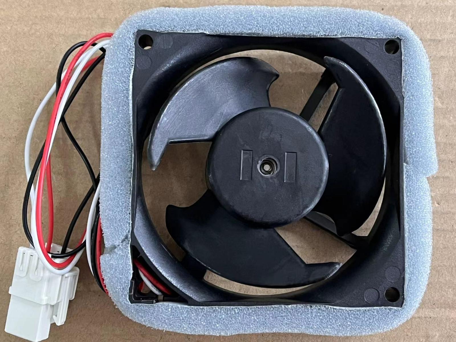 New DA81-06013A Samsung Refrigerator Fan Motor Nidec U92C12MS1B3-52
