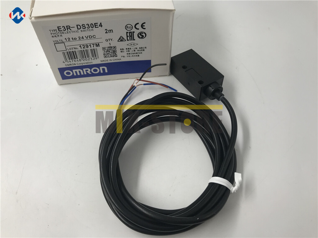 1PC New Omron Brand New PLC Switch E3R-DS30E4 IN BOX