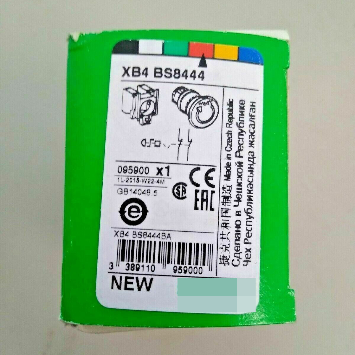 one new Schneider emergency stop button switch XB4BS8444 Fast Ship