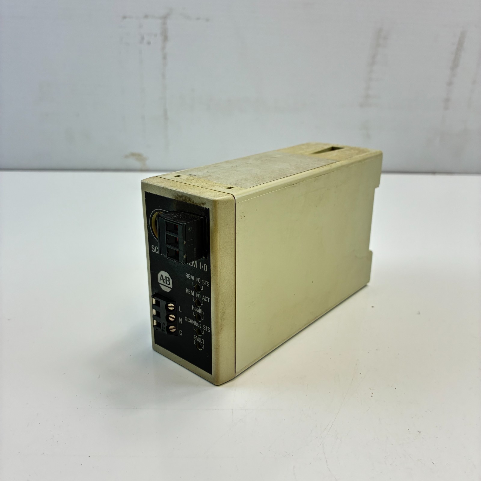 ALLEN BRADLEY 1203-GD1 Communications Module 120/240 AC 12VDC