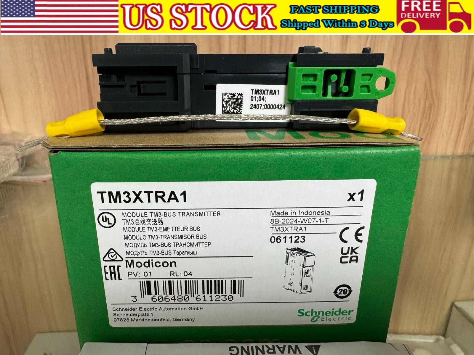For NEW Schneider Programmable Logic Controller Module TM3XTRA1 With box