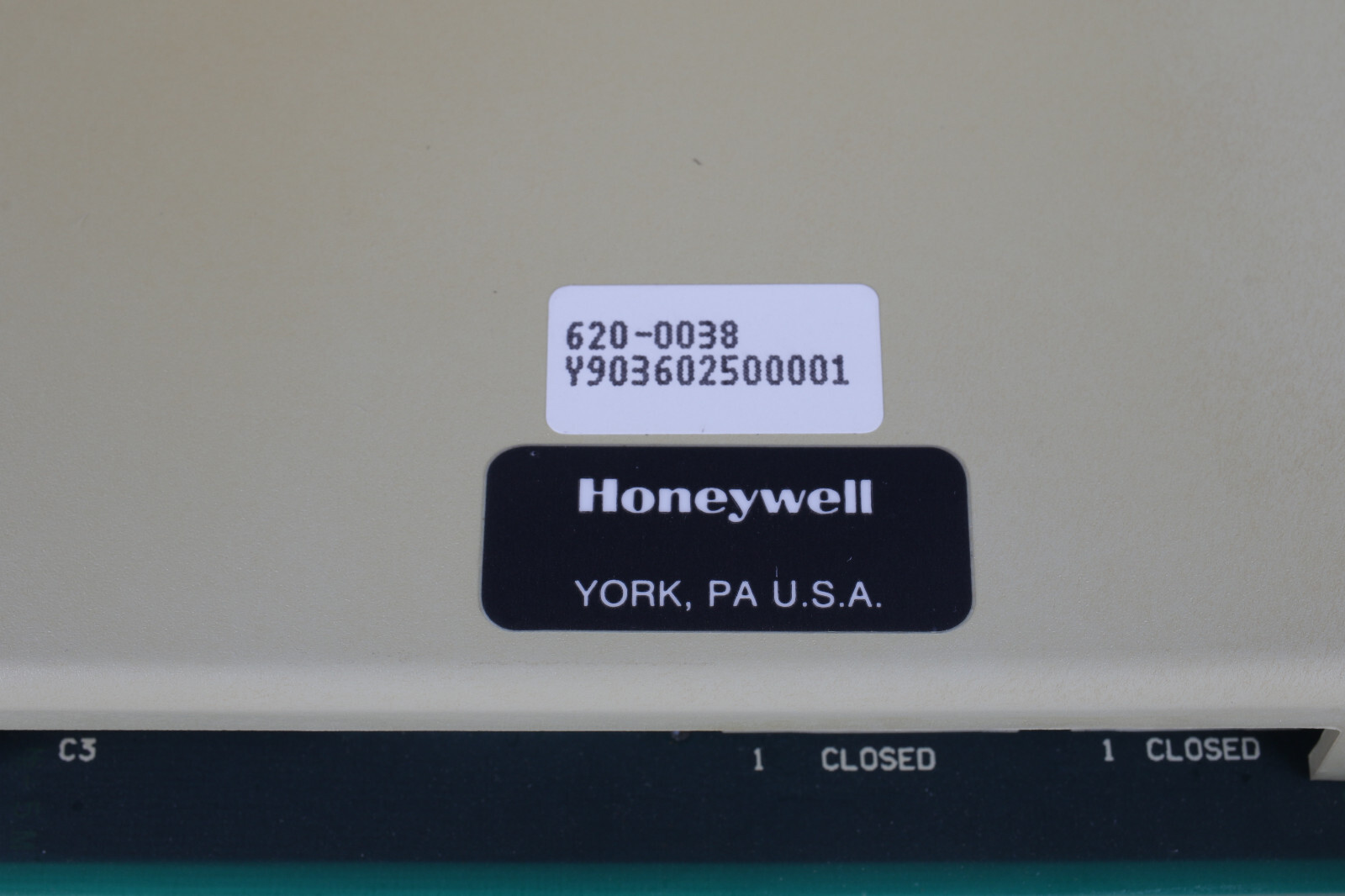 3x HONEYWELL 620-0038 (CONTROL NETWORK) – 6 months warranty