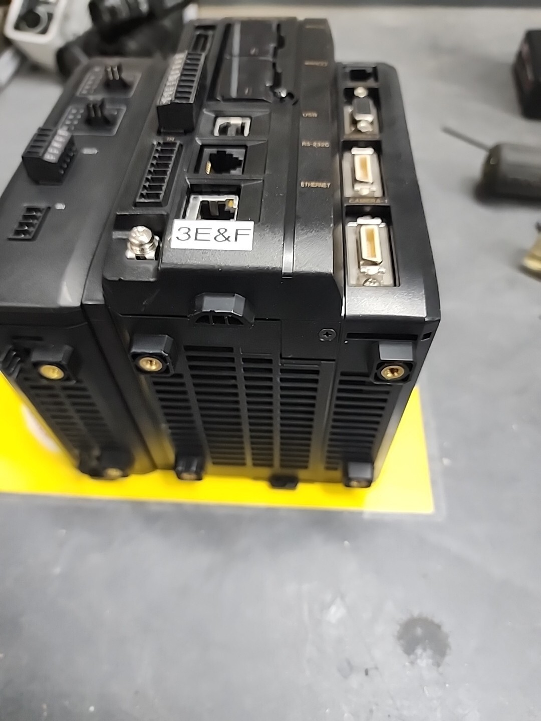 KEYENCE CORP CV-5002 & CA-DC21E (USED TESTED CLEANED)