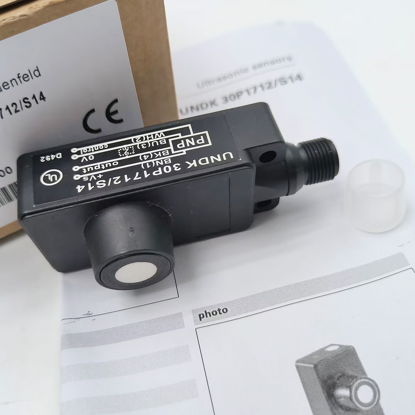 BAUMER UNDK Ultrasonic sensor 30P1712/S14