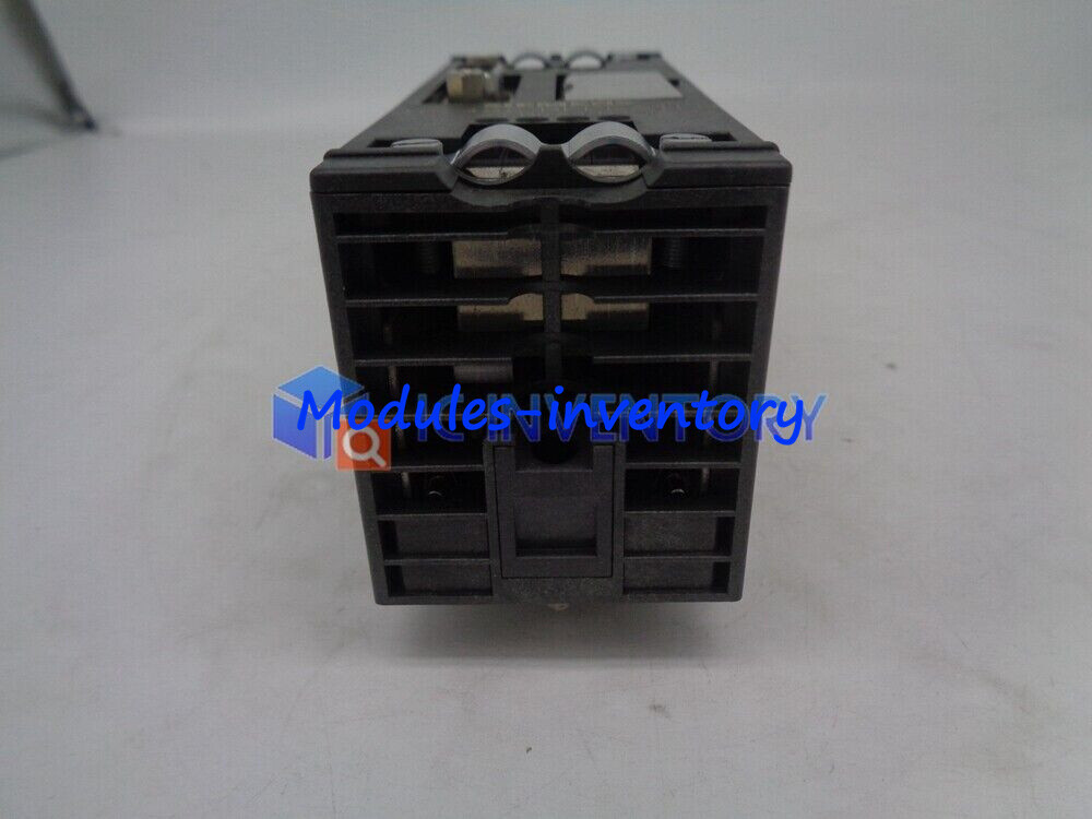 Siemens PLC 6ES7972-0AA01-0XA0 6ES7 972-0AA01-0XA0 New In Box