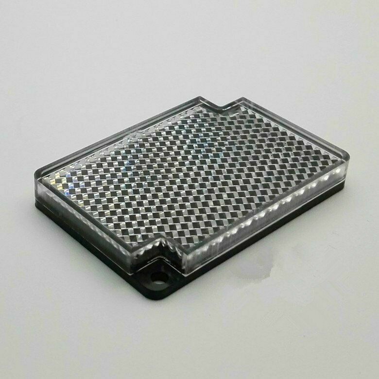ONE OMRON Reflector E39-R1 E39R1 6CMx4CM New In Box US Free TAX