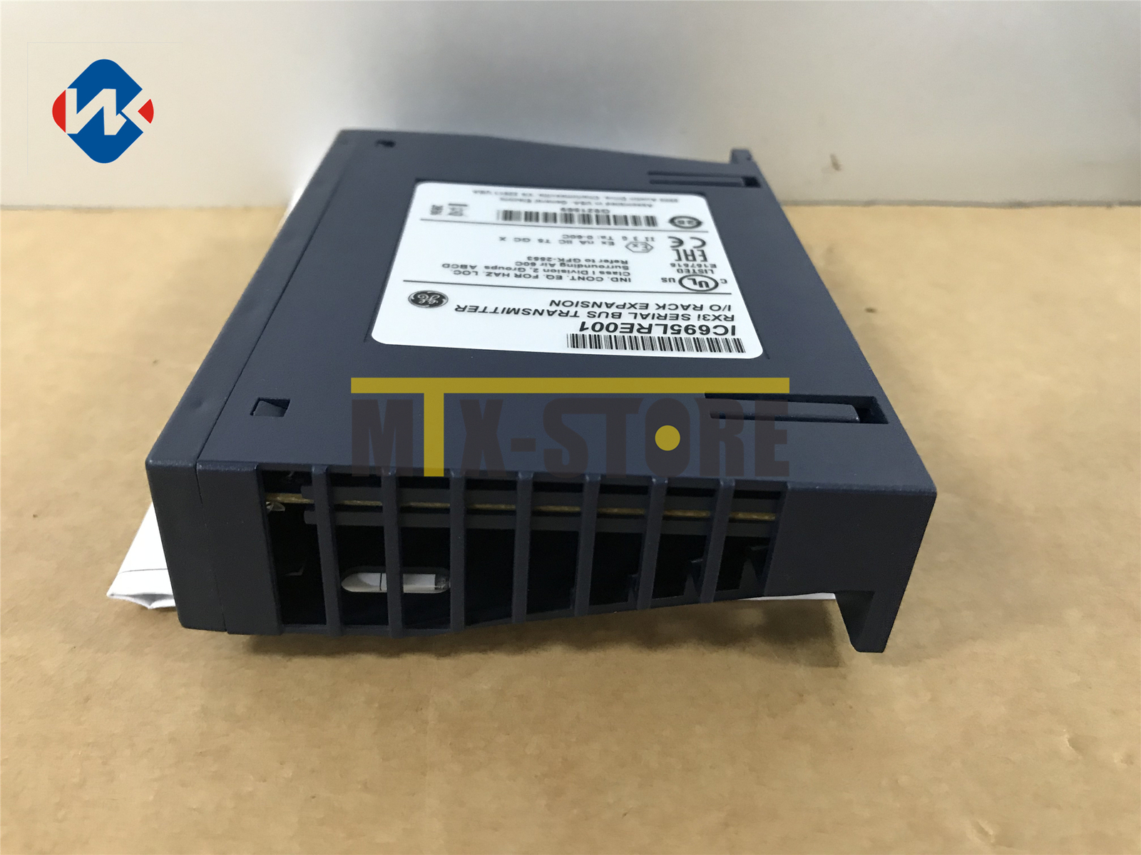 1QTY NEW IN BOX FANUC module IC695LRE001