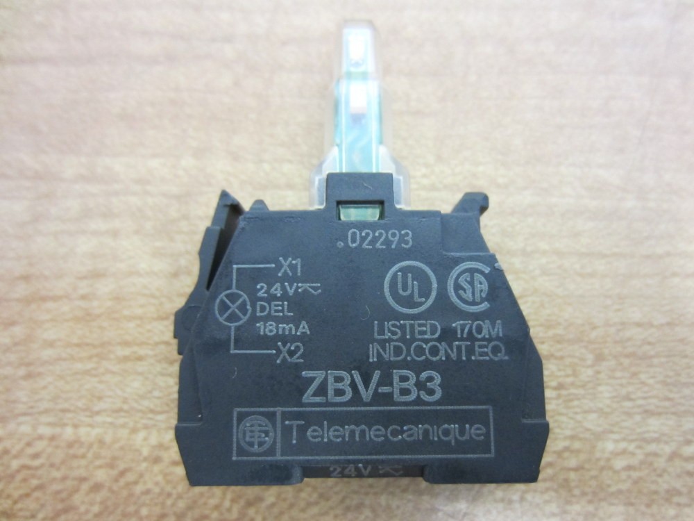 Telemecanique ZBV-B3 Schneider Green Light Module 35539