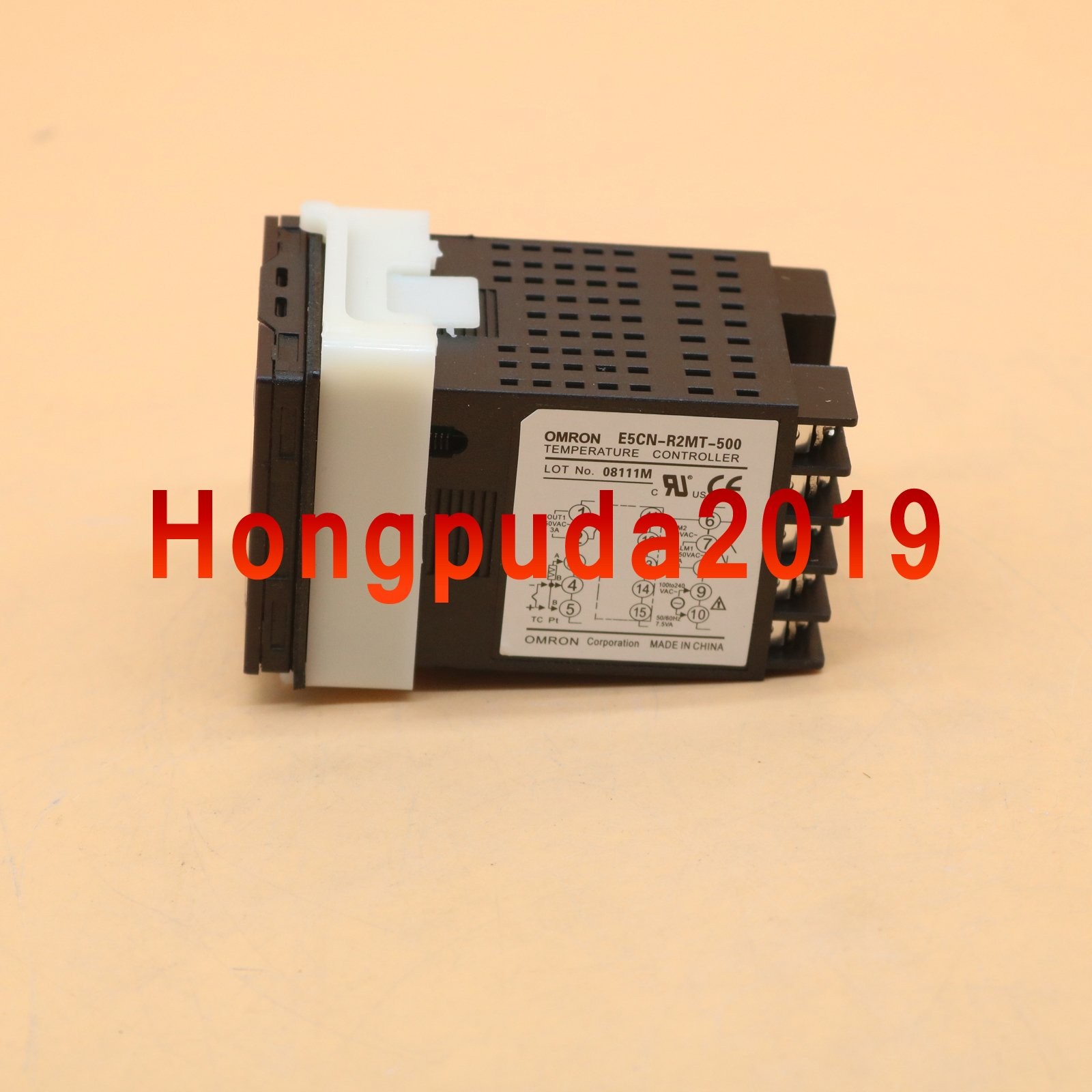 NEW IN BOX OMRON Temperature Controller E5CN-R2MT-500 FREE SHIPPING