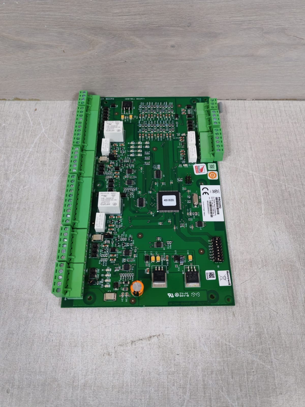 HONEYWELL PRO32R2 2-READER BOARD 10291-0000-F REV.C ACCESS CONTROL UNIT