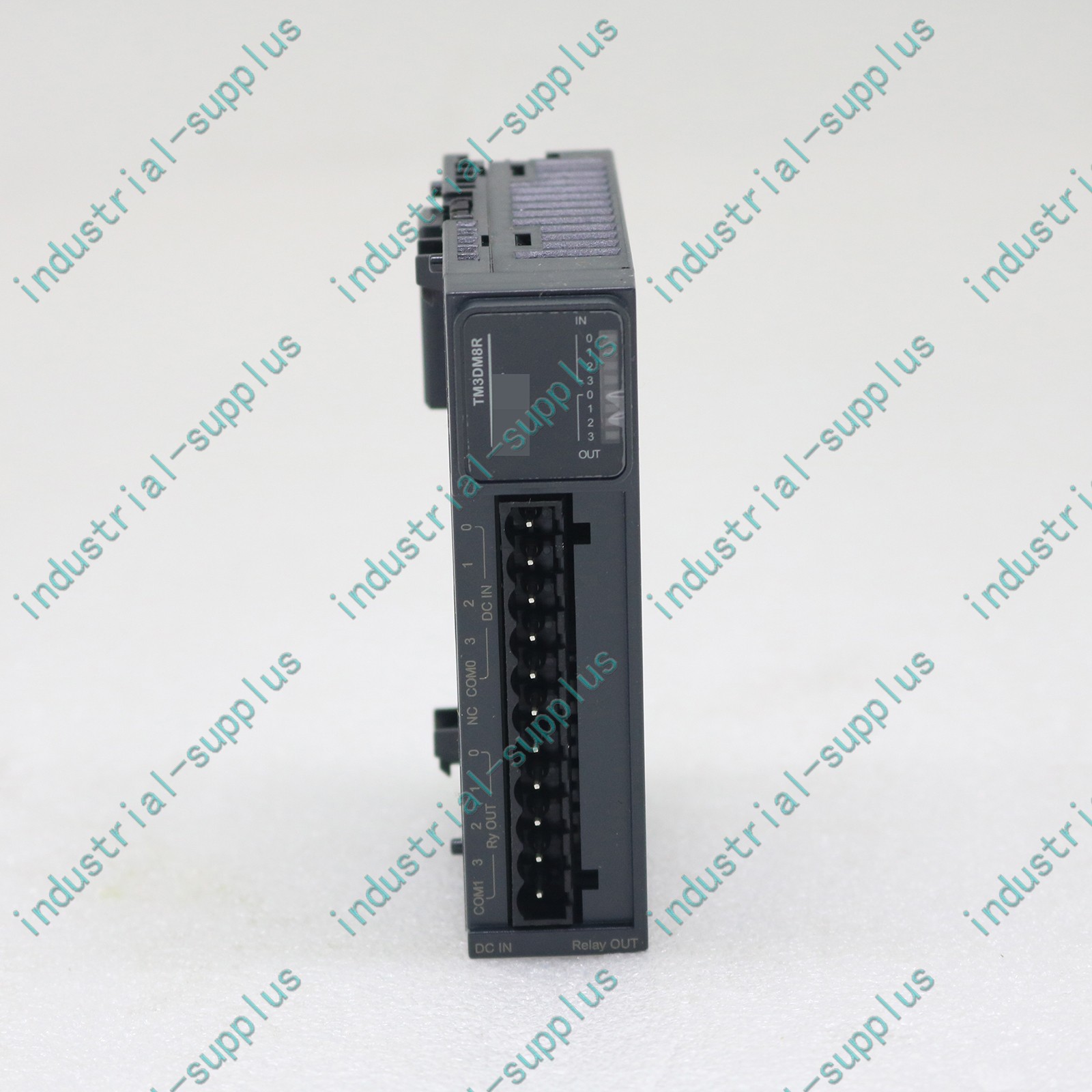 ONE new Schneider TM3DM8R Expansion module in box Fast Ship