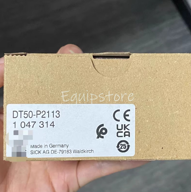 DT50 P2113 Distance Sensor DT50 P2113 DT50P2113 DT50-P2113