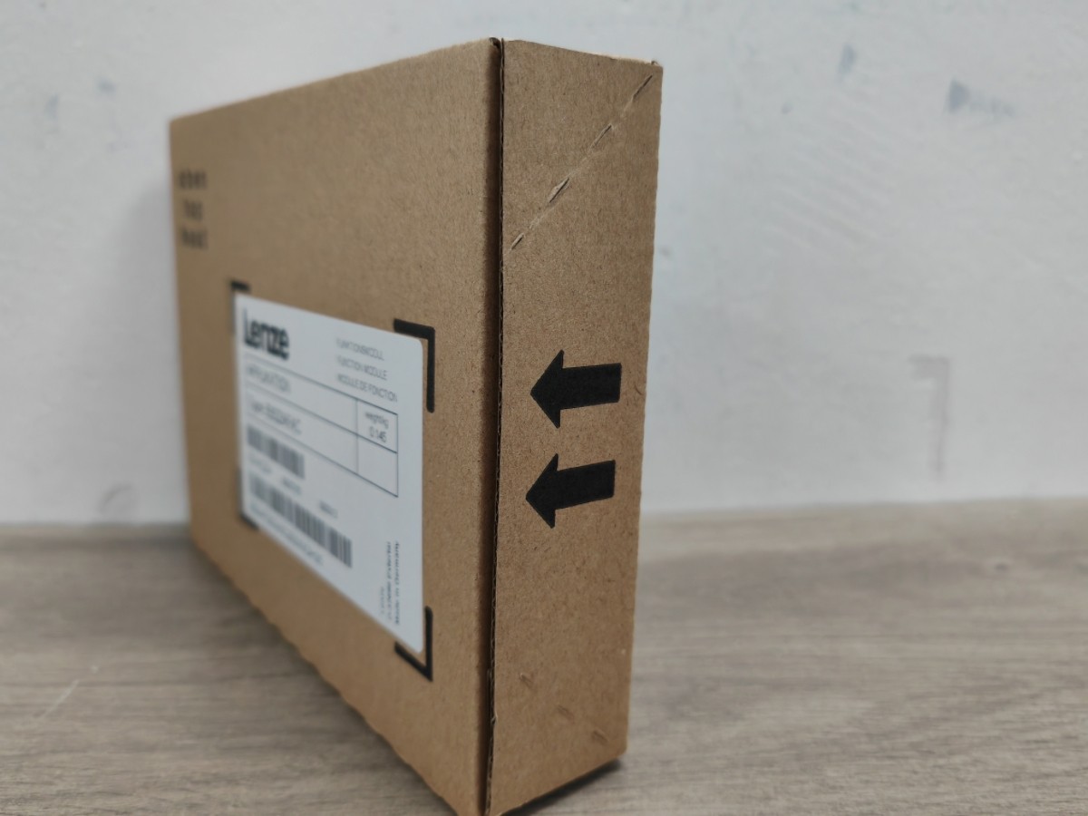 LENZE E82ZAFAC UPS or DHL fast delivery