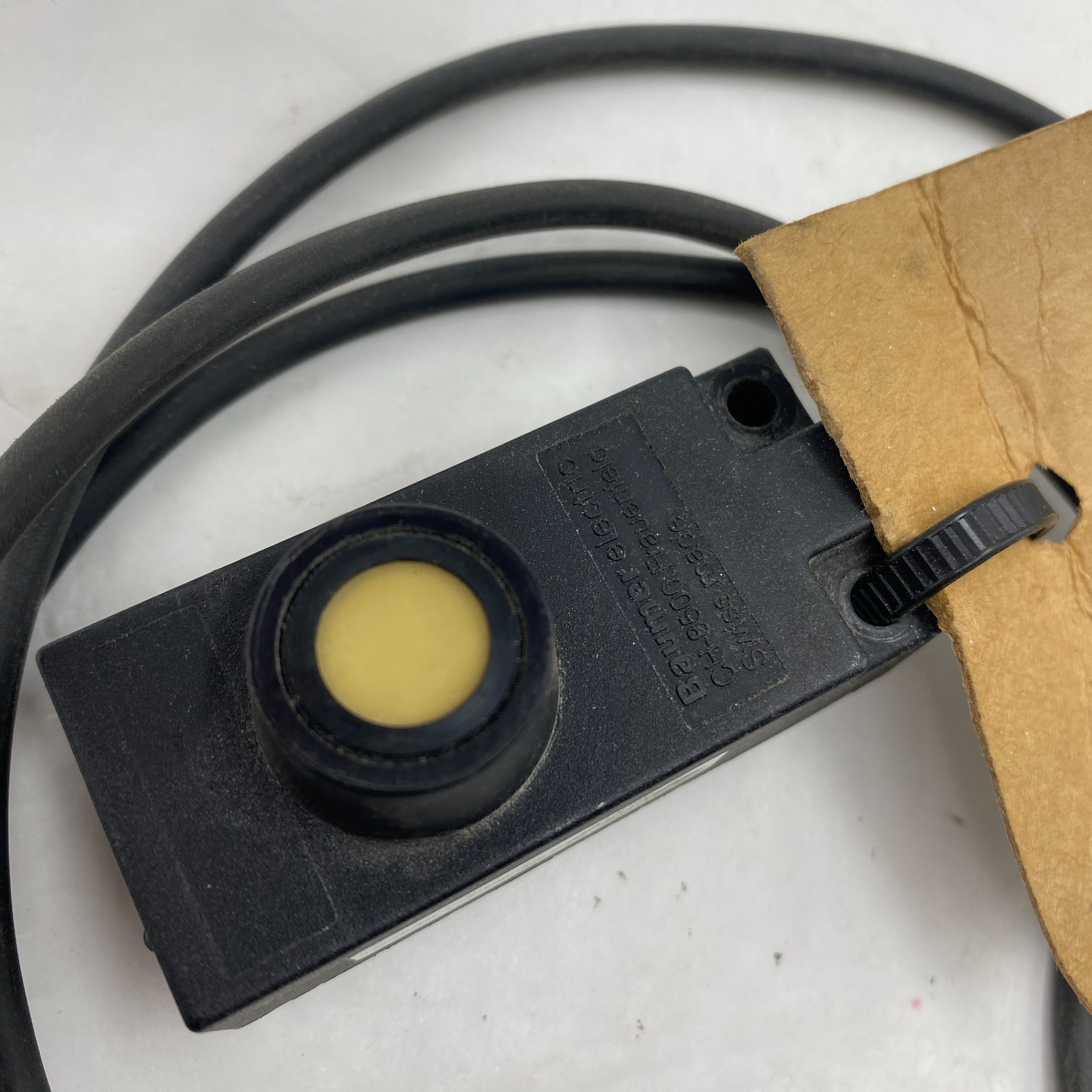 BAUMER ELECTRIC CH-8500 photoelectric/proximity/sensor W/ Cable CH8500 🎯