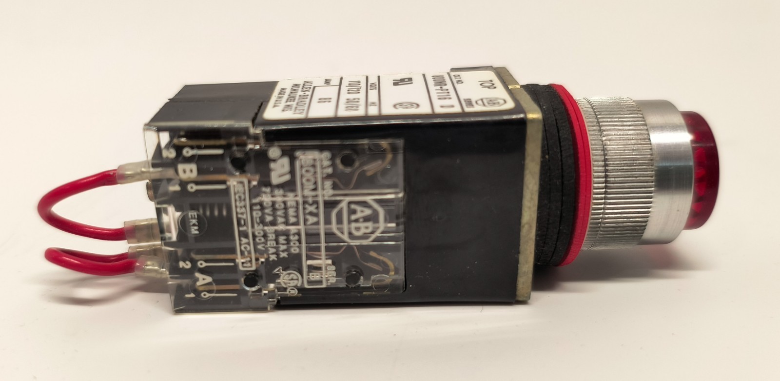 ALLEN BRADLEY 800MR-PT16 /D Push-to-Test Push Button – 110V/120V 60/50HZ