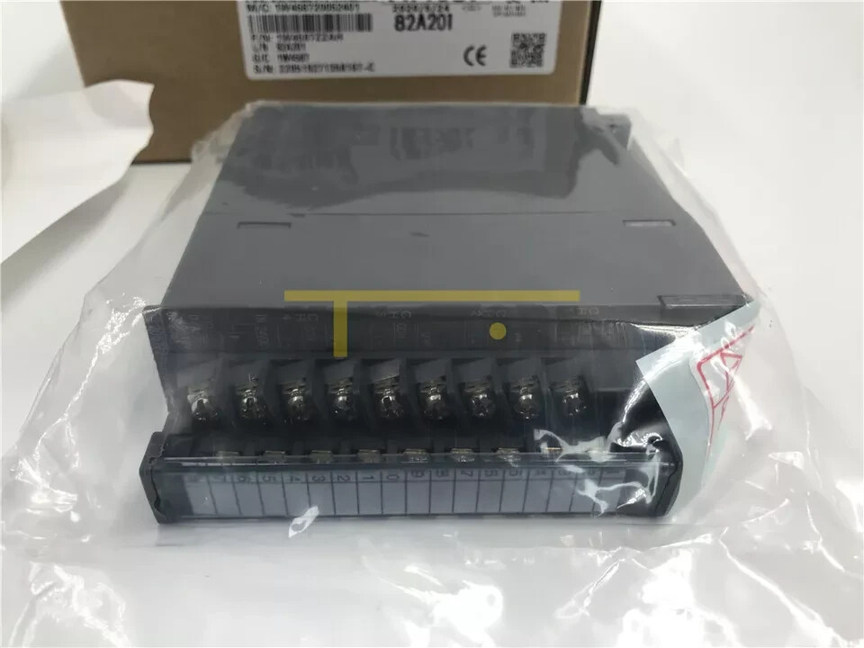 New Mitsubishi Q64DAN PLC Module In Box (1Pcs)