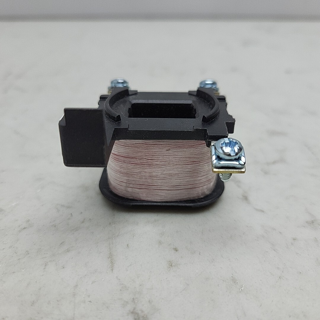 Eaton Cutler Hammer 9-2875-1 Magnetic Contactor Coil 120/110V AC 50/60Hz 45mm
