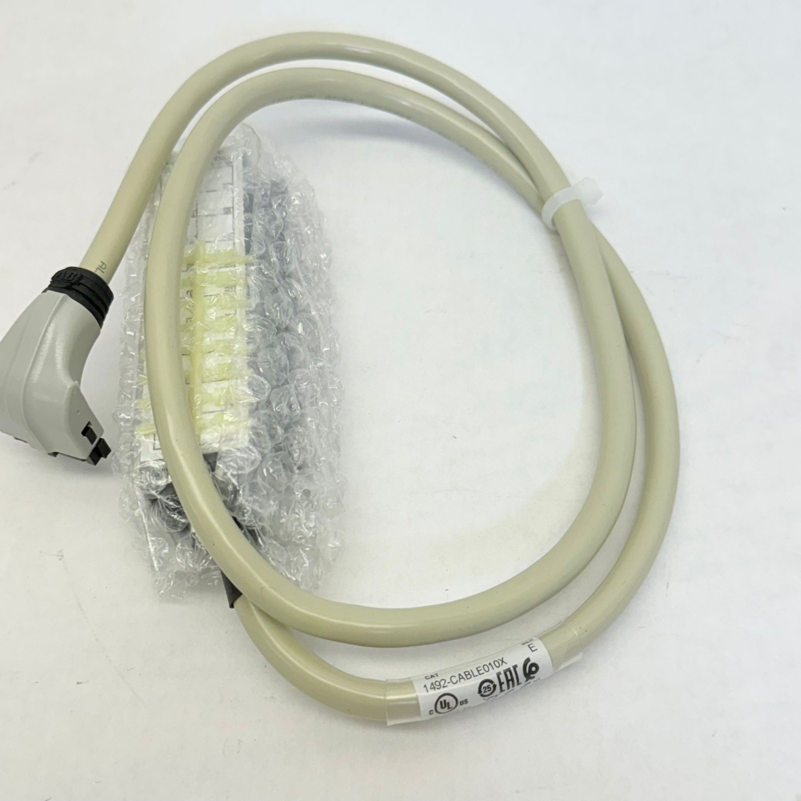 ALLEN BRADLEY 1492-CABLE010X SER E 1.0M