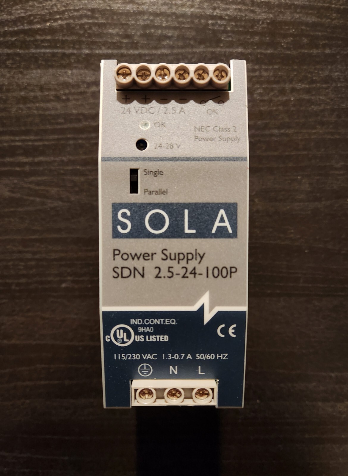 SOLA SDN 2.5-24-100P 115/230Vac 1.3-0.7A 50/60Hz Power Supply