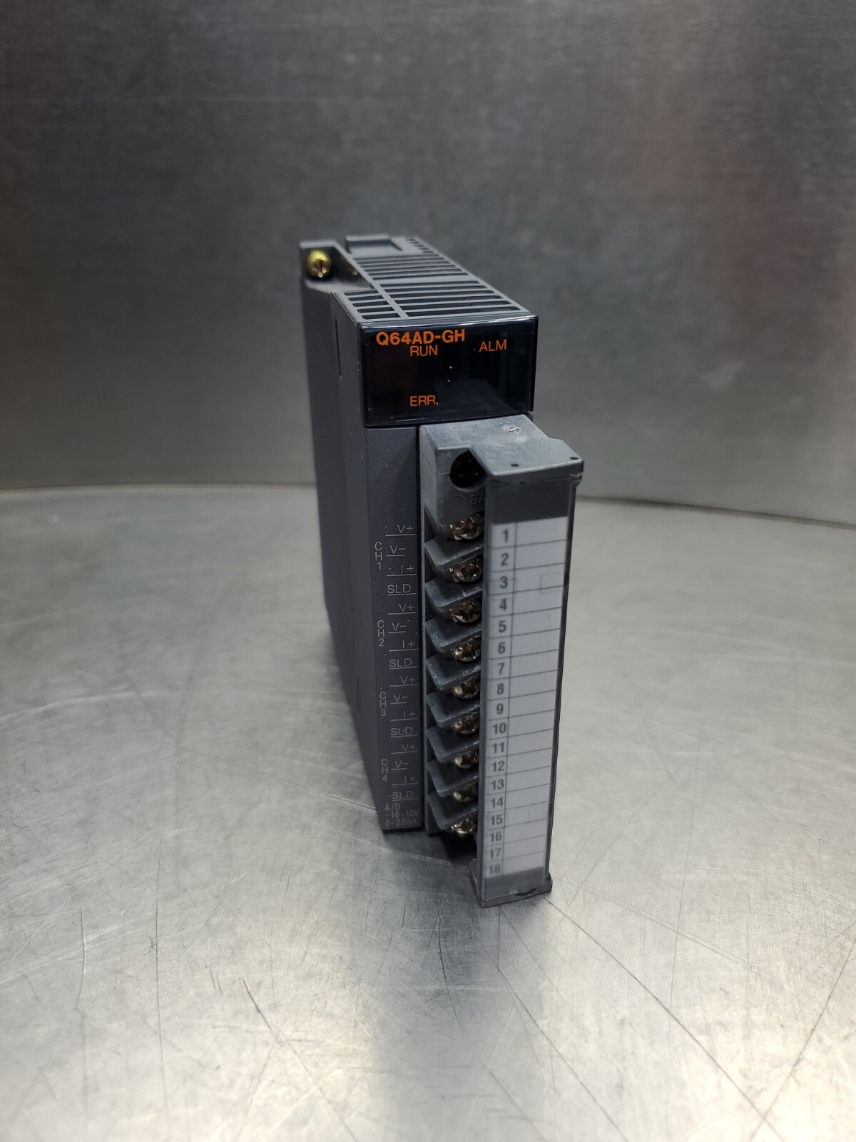 MITSUBISHI MELSEC-Q Q64AD-GH Isolated A/D Converter Unit. 3E-44