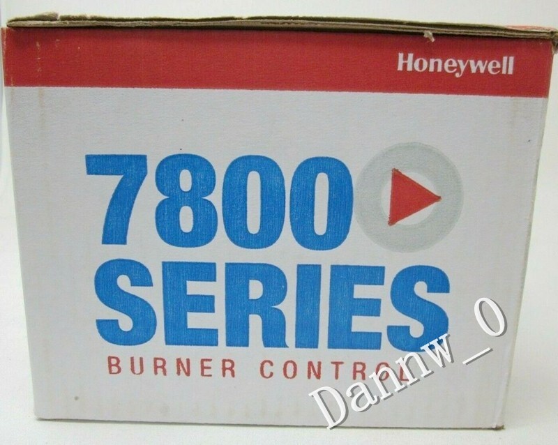 New in box Honeywell RM7890B1014 Burner Controller
