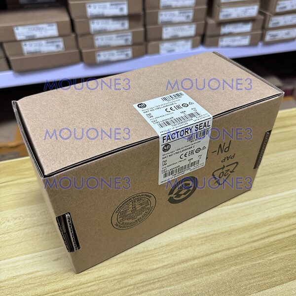 1762-L40AWAR New Sealed Allen-Bradley PLC controller Free Shipping