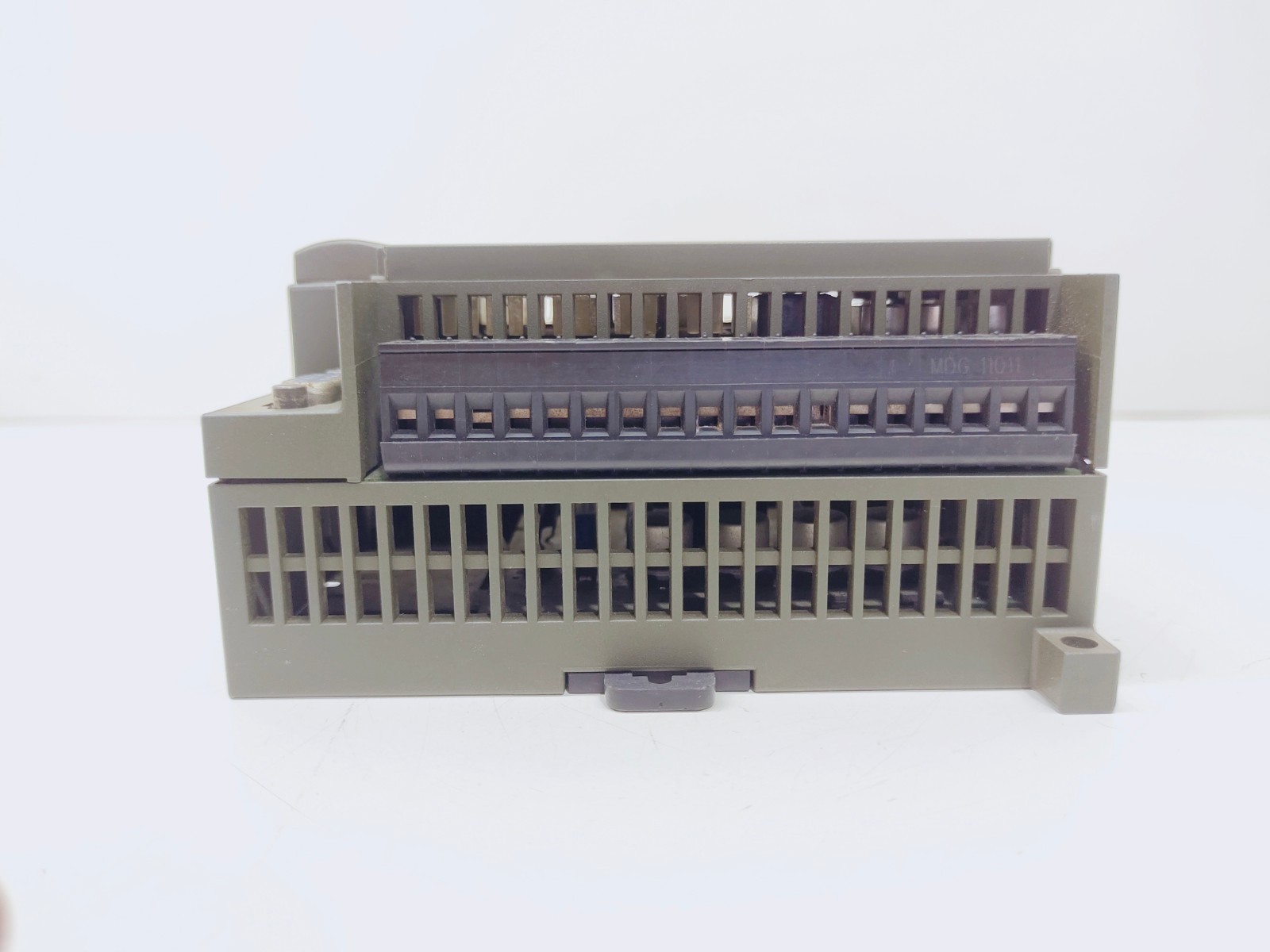 Siemens 6ES7 214-1AD23-0XB8 Programmable Controller (FREE SHIPPING)