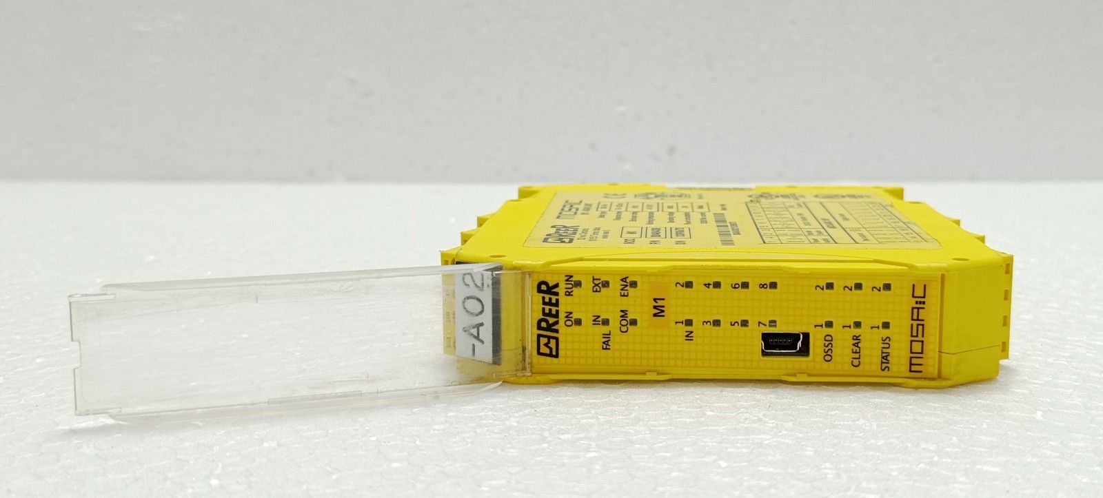 REER Mosaic M1 Main Unit Safety Controller 8040430 SIL3-PLe 24VDC | Used