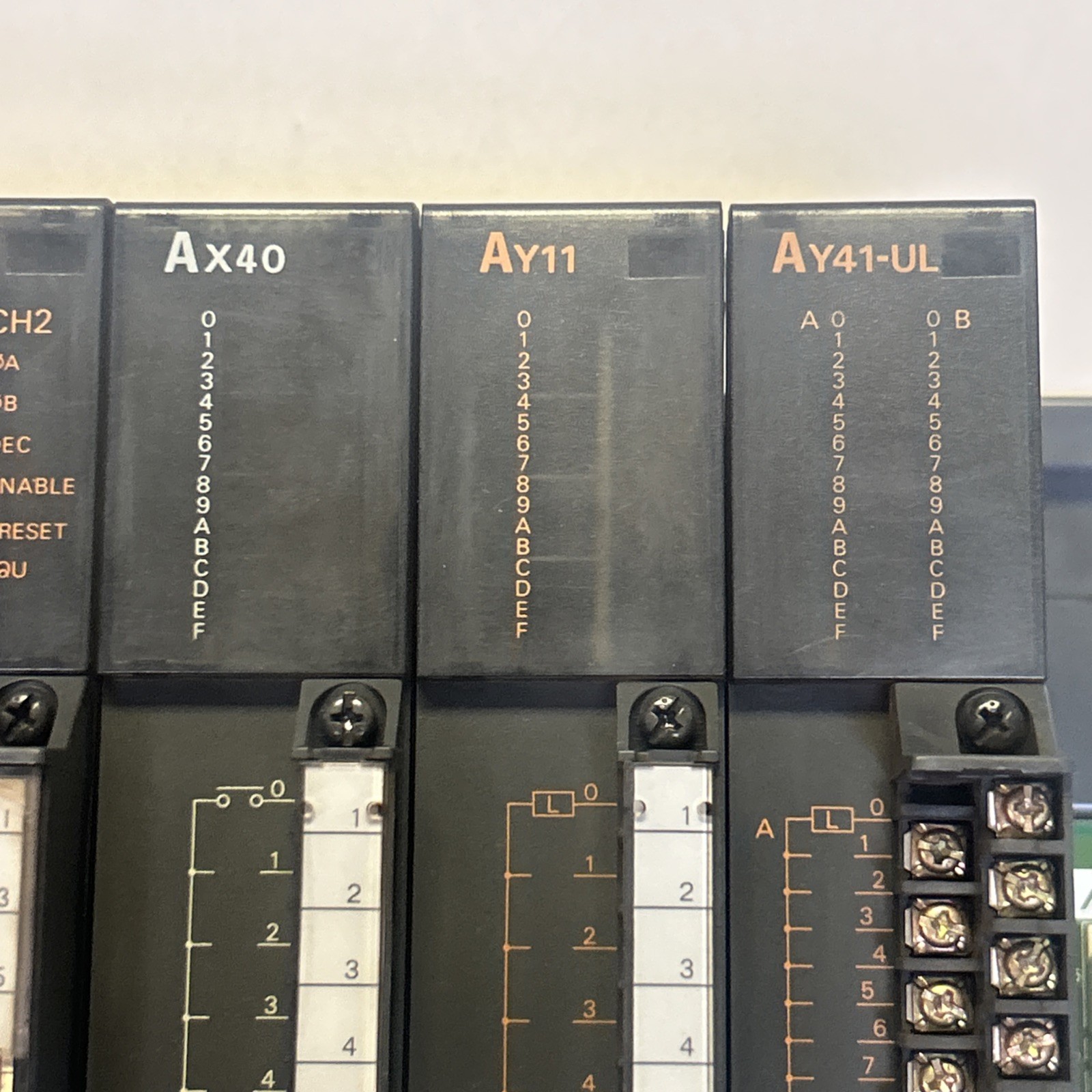 MITSUBISHI,A2ACPU / AJ71PT32-S3 / AD61 / AX40 / AY11 / AY41-UL,RACK ASSEMBLY