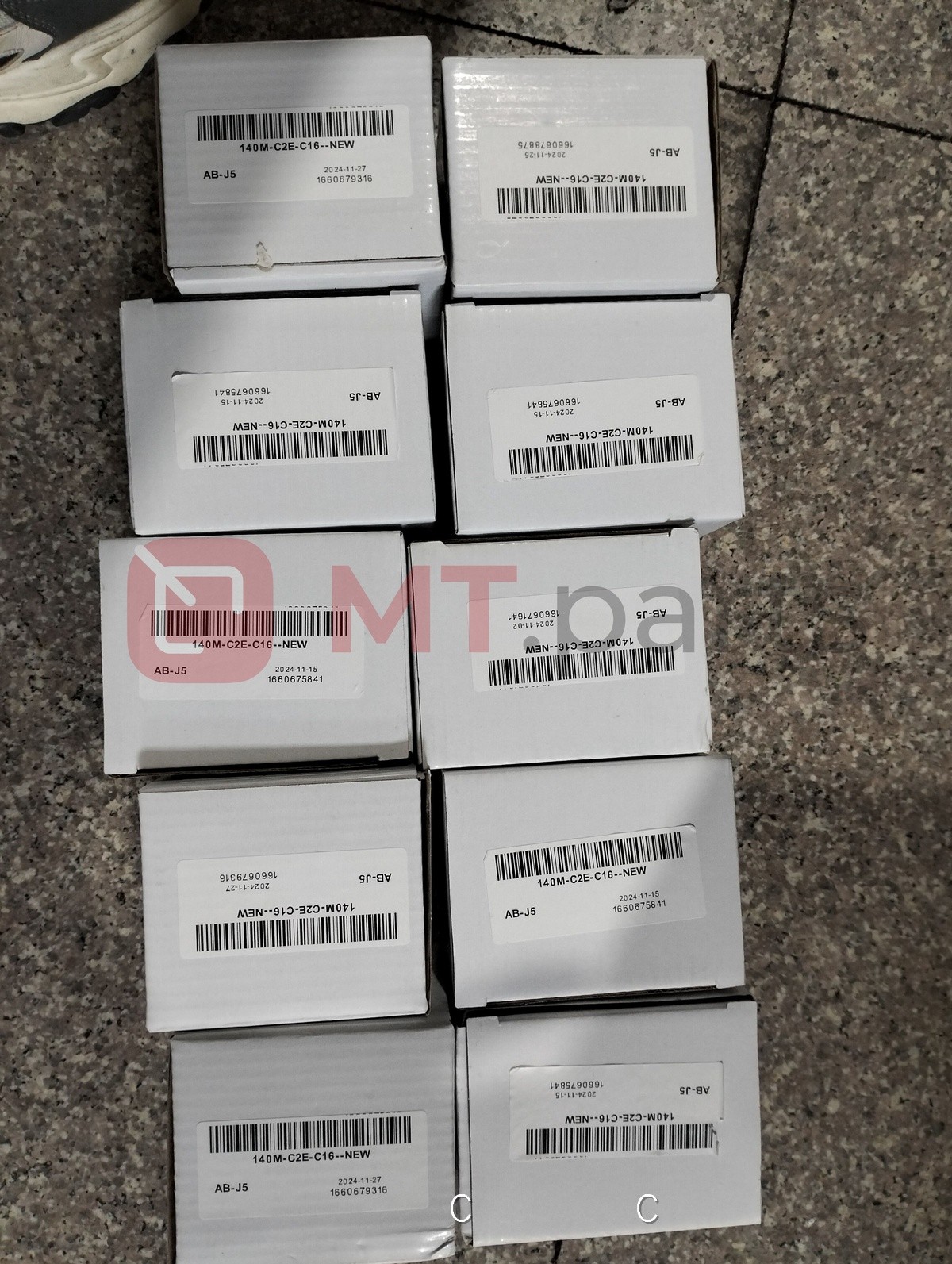 Refurbished IN BOX Allen-Bradley 140M-C2E-C16 fast ship US Seller