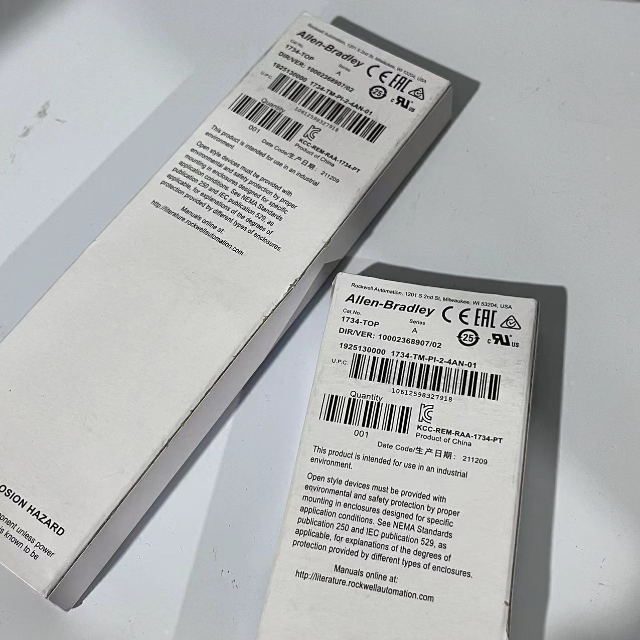 New Factory Sealed 1734-TOP AB POINT I/O Terminal Base 1734TOP Free Shipping