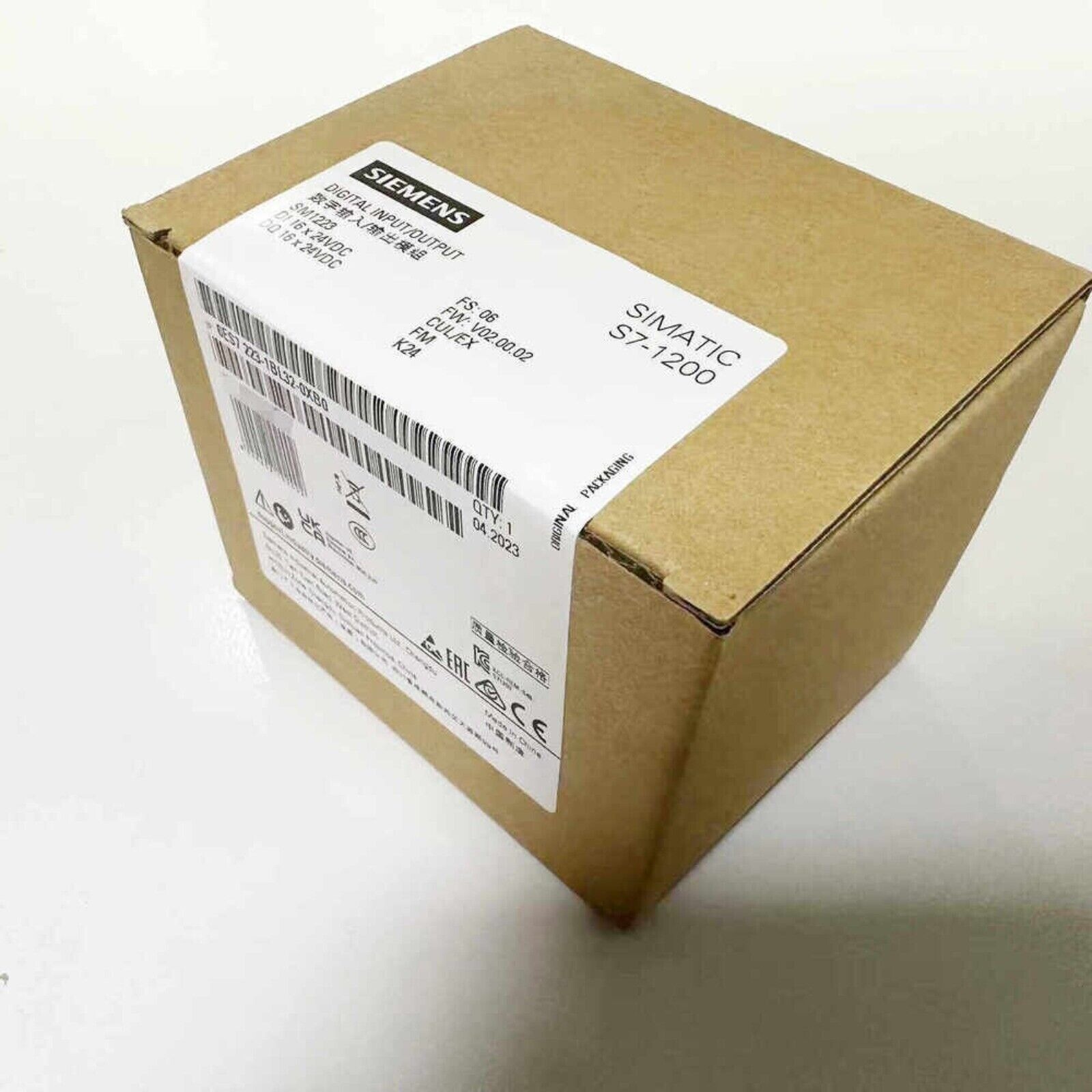 New Siemens 6ES7 223-1BL32-0XB0 S7-1200 Digital I/O SM 1223 6ES7223-1BL32-0XB0