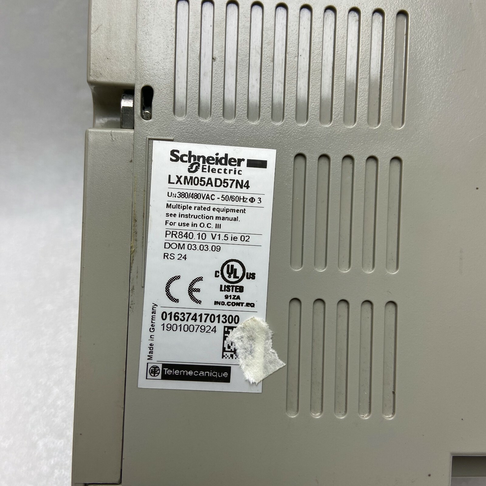 SCHNEIDER LXM05AD57N4 Servo drive 3 months warranty DHL or FEDEX fast delivery