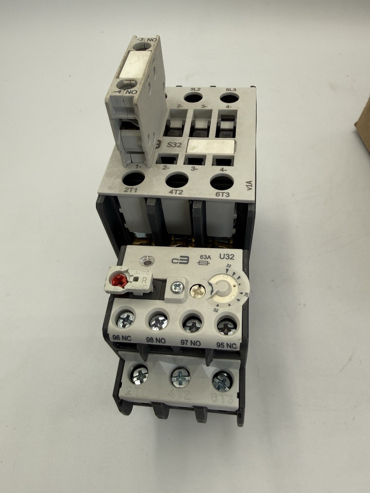 C3Controls 620-S32D10-2U32 DOL Starter 3-Pole, 32A