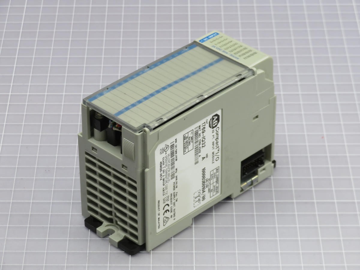 ALLEN BRADLEY 1769-IQ32 PLC MODULE MACHINE T228886