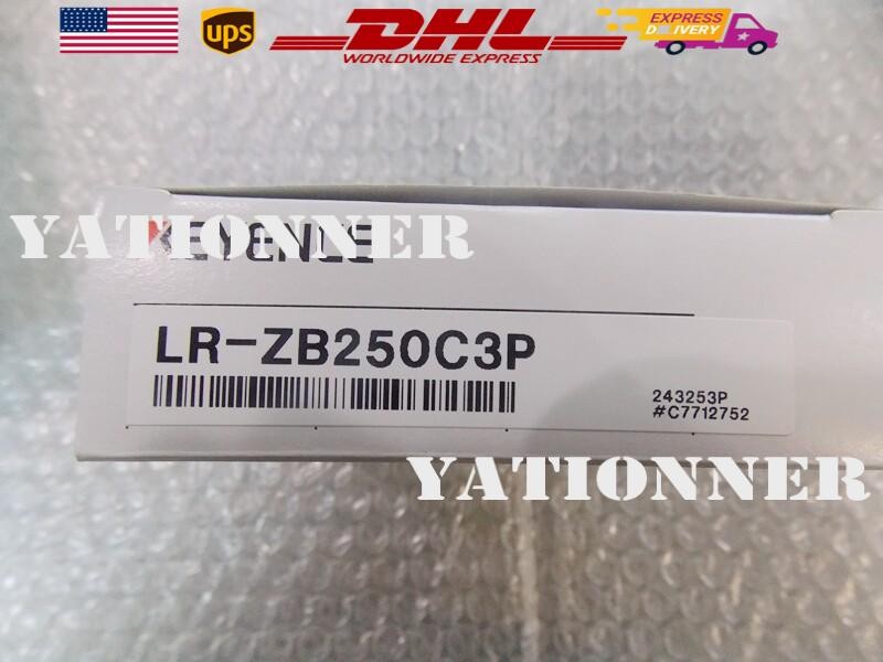 1PC New Keyence LR-ZB250C3P LRZB250C3P Laser Sensor Fast Shipping