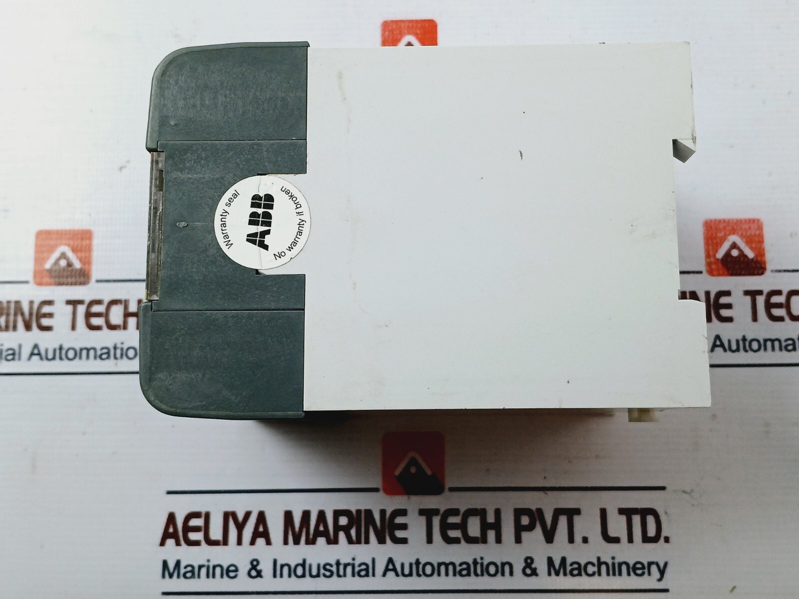 ABB 2TLA020070R1700 Programmable Safety Controller