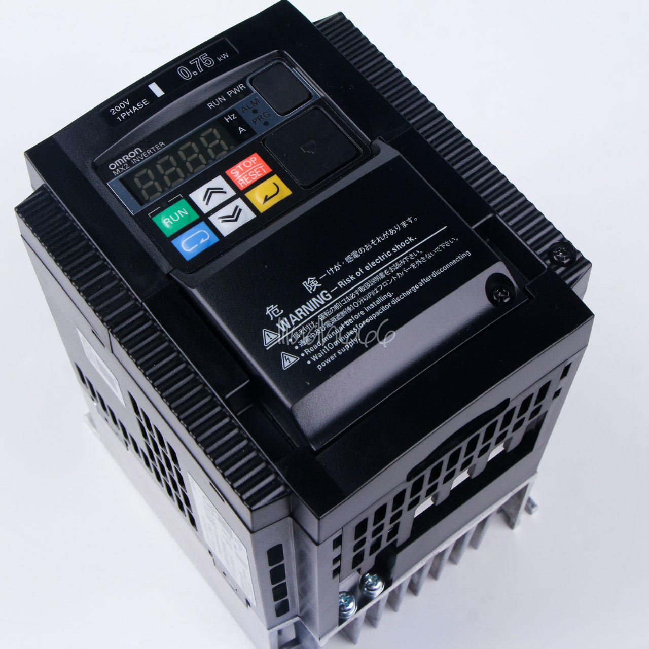 ONE New Omron 3G3MX2-AB007-ZV1 3G3MX2-AB007-ZV1 Inverters 0.75kw