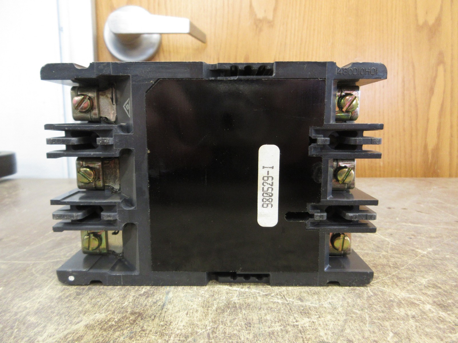Cutler-Hammer Circuit Breaker HMCP100R3C 100A 600V 3P Used