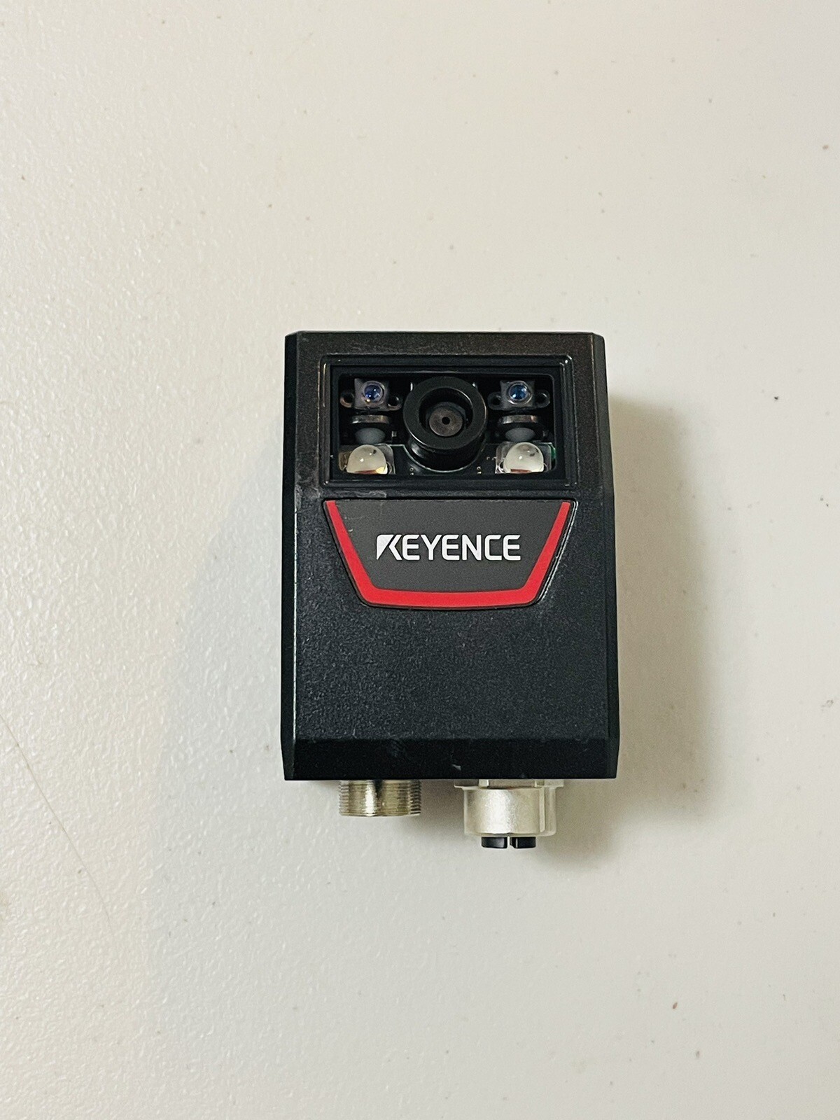KEYENCE CORP SR-751 BARCODE SCANNER/AUTOMATION