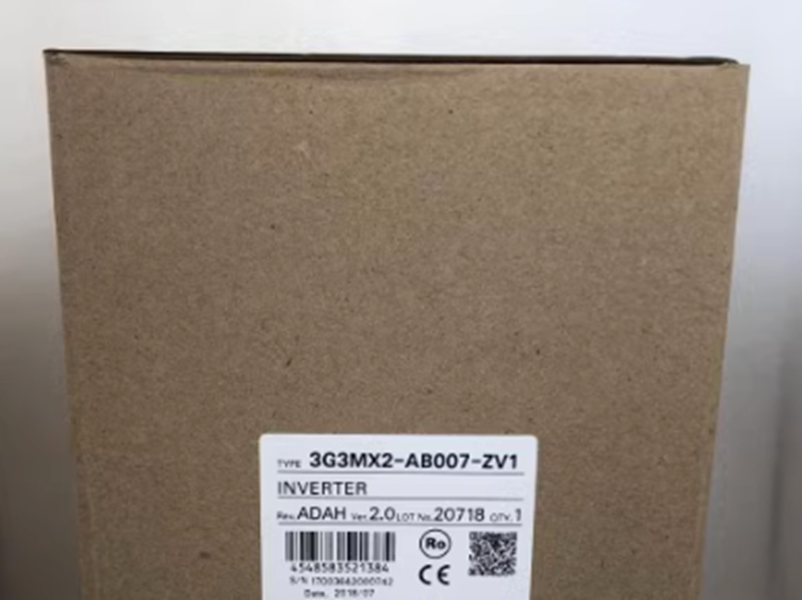 NEW OMRON 3G3MX2-AB007-ZV1 Inverter AC Drive/*