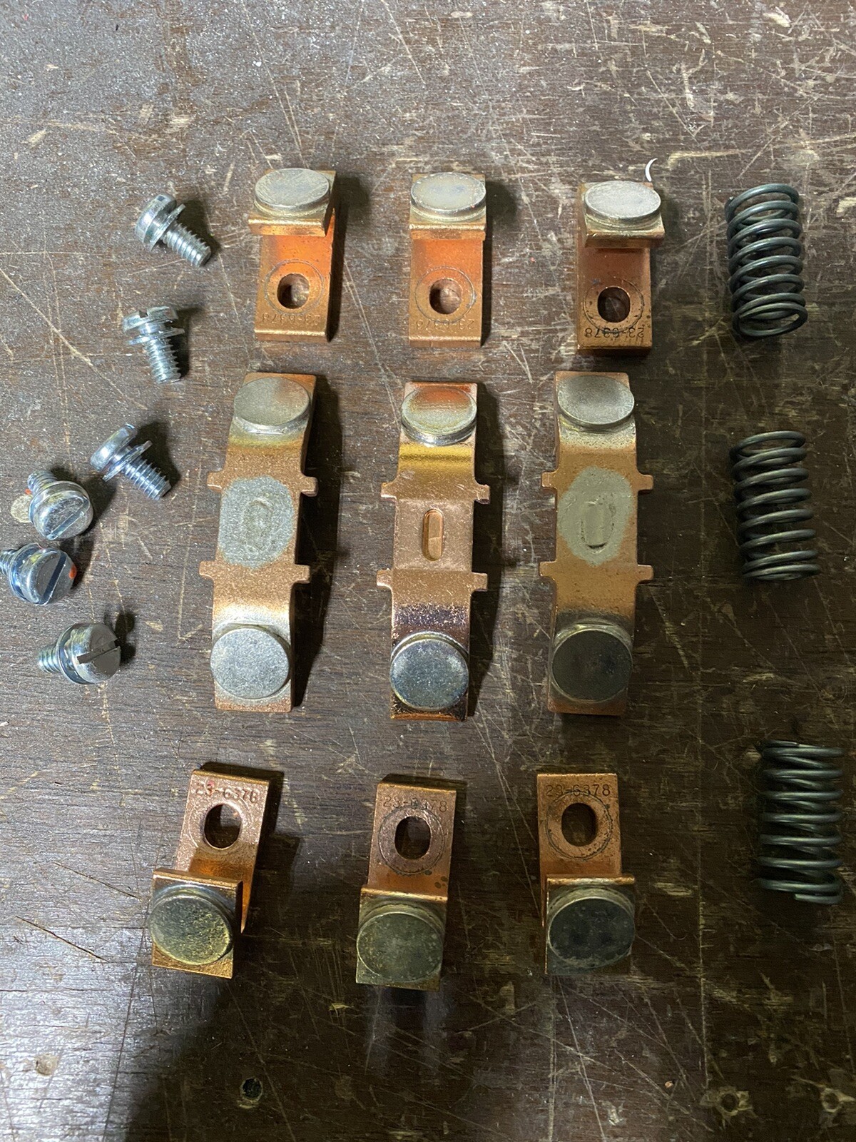 EATON/CUTLER HAMMER Genuine 3 Pole Contact Kit 6-45-2 Size 5 NEW