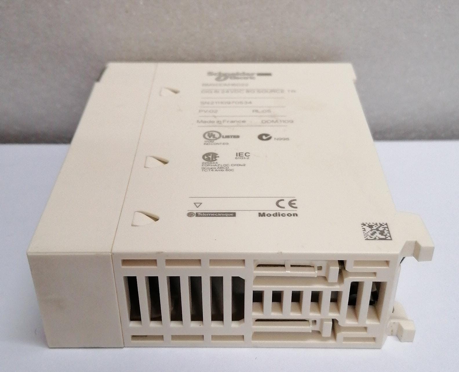 SCHNEIDER ELECTRIC BMXDDM16022 ,MODICON DIG 24VDC 8Q SOURCE – NEW NO BOX
